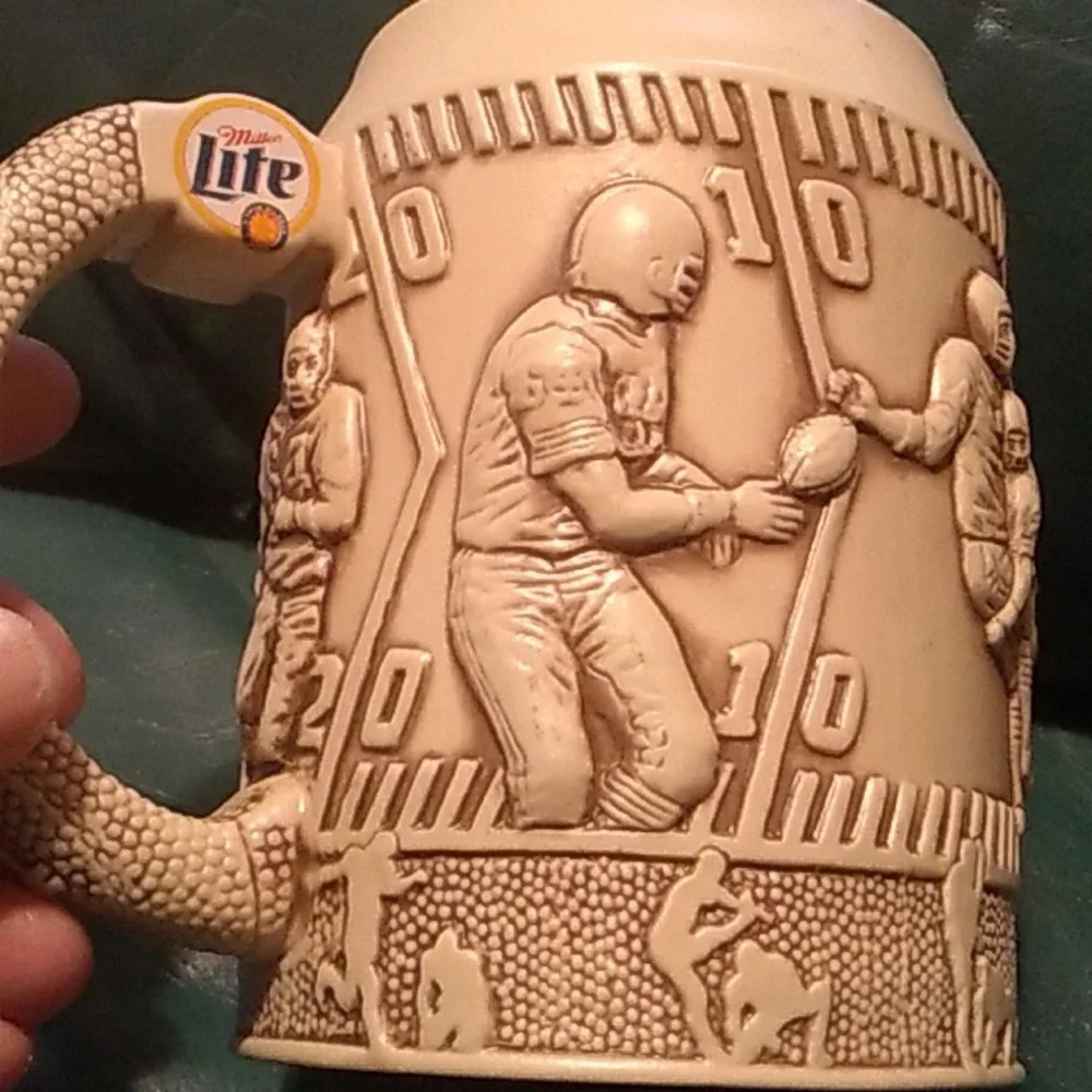 🏈 Miller-lite 3D Minnesota Vikings Stein Mug